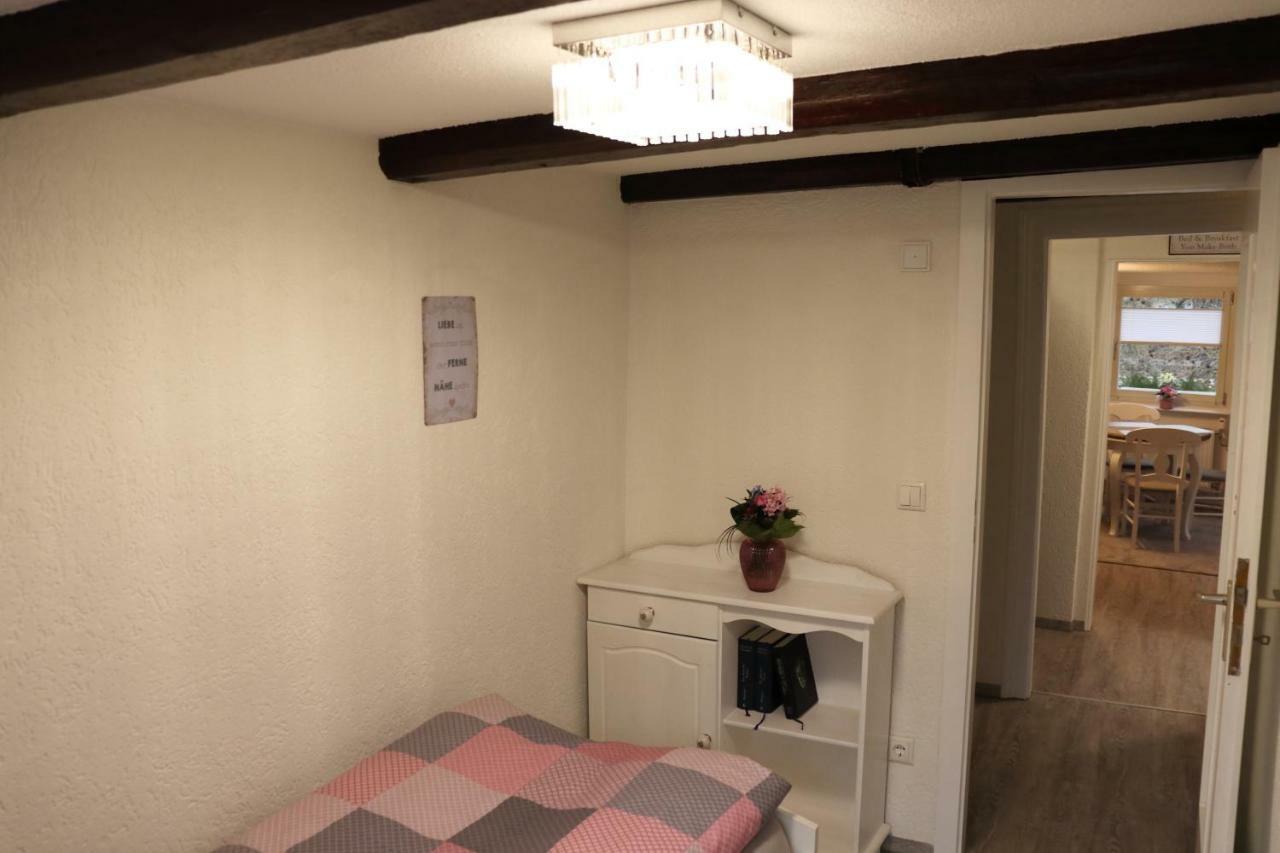 Historisch Uebernachten Brinkerplatz 3 Есен Екстериор снимка